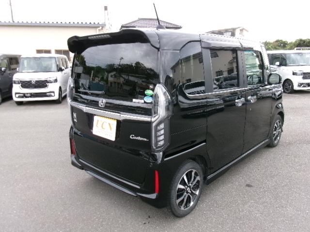 Ｎ－ＢＯＸカスタム Ｇ・Ｌホンダセンシング　ナビ装着用スペシャルパッケージ＋ＥＴＣ車載器　オートリトラミラー　プラズマクラスター技術搭載フルオートエアコ　リア左側パワースライドドア　運転席＆助手席シートヒーター　１４インチアルミホイール（7枚目）