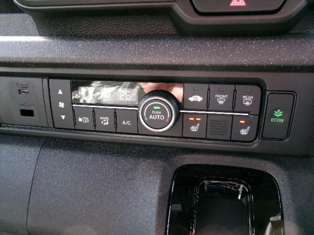 Ｎ－ＢＯＸカスタム コーディネートスタイル　届出済未使用車　Ｈｏｎｄａ　ＣＯＮＮＥＣＴ　ｆｏｒ　Ｇａｔｈｅｒｓ＋ナビ装着用スペシャルパッケージ　リア両側パワースライドドア　コンビニフック付シートバックテーブル　運転席＆助手席シートヒーター（16枚目）