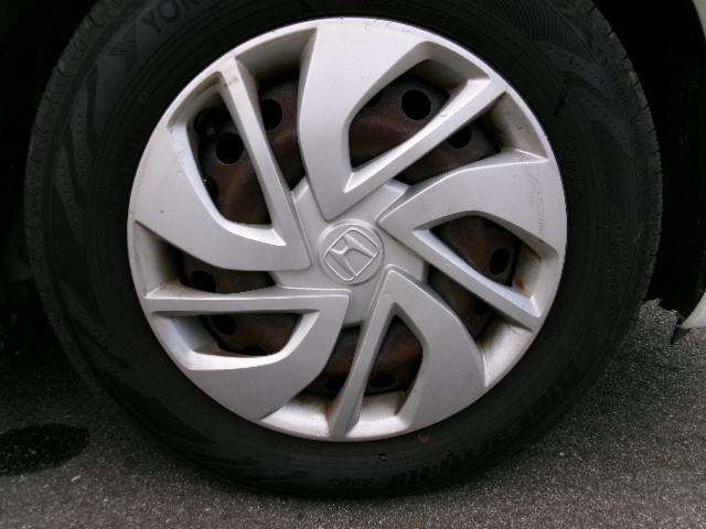 フリード Ｇ・ホンダセンシング　ナビ装着用スペシャルパッケージ＋ＥＴＣ車載器（ナビ連動）　２列目ベンチシート（７人乗り）　両側パワースライドドア　センターテーブル　コンフォートビューパッケージ（27枚目）