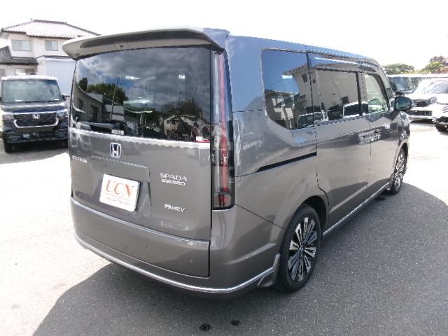 ステップワゴン e:HEVスパーダ プレミアムライン マルチビューカメラシステム ブラインドスポットインフォメーション アダプティブドライビングビーム パワーテールゲート 運転席&助手席シートヒーター トリプルゾーンコントロールフルオートエアコン(6枚目)