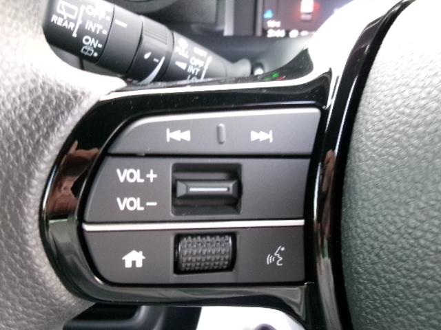 Ｎ－ＢＯＸカスタム ベースグレード　届出済未使用車　ホンダセンシング　Ｈｏｎｄａ　ＣＯＮＮＥＣＴ　ｆｏｒ　Ｇａｔｈｅｒｓ＋ナビ装着用スペシャルパッケージ　リア左側パワースライドドア　運転席＆助手席シートヒーター　オートリトラミラー（16枚目）