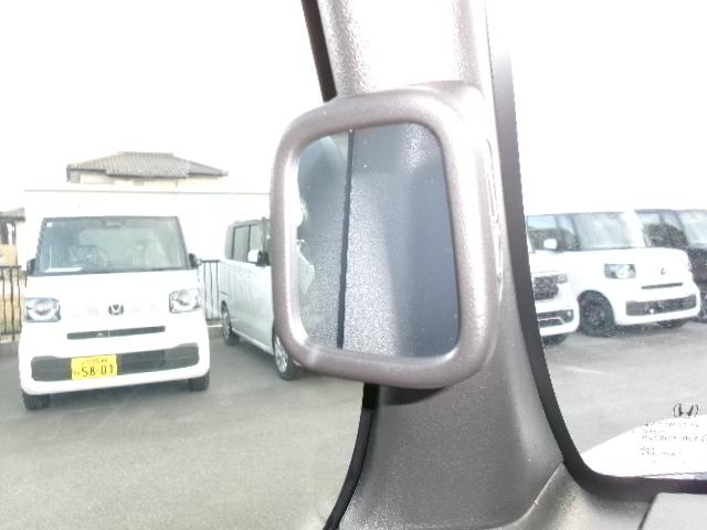 Ｎ－ＢＯＸカスタム ベースグレード　届出済未使用車　ホンダセンシング　Ｈｏｎｄａ　ＣＯＮＮＥＣＴ　ｆｏｒ　Ｇａｔｈｅｒｓ＋ナビ装着用スペシャルパッケージ　リア左側パワースライドドア　運転席＆助手席シートヒーター　オートリトラミラー（20枚目）