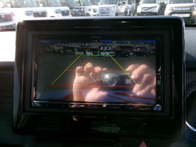 N-ONE プレミアム プライムスムースフロントシート 運転席・助手席シートヒーター 14インチアルミホイール(12枚目)