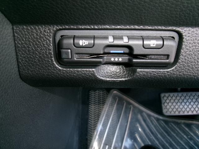 N-ONE プレミアム プライムスムースフロントシート 運転席・助手席シートヒーター 14インチアルミホイール(14枚目)