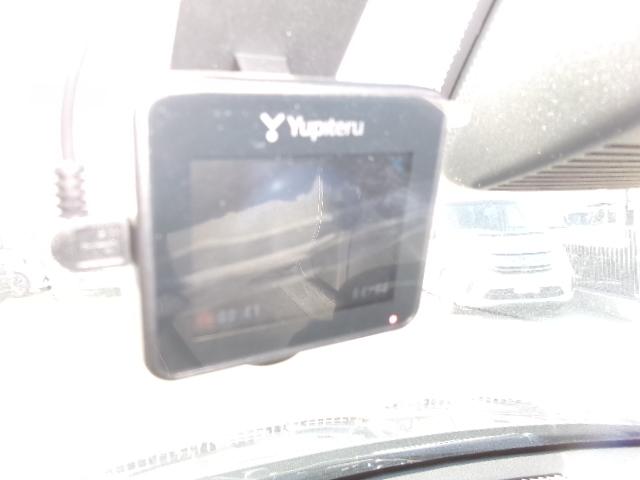 N-ONE プレミアム プライムスムースフロントシート 運転席・助手席シートヒーター 14インチアルミホイール(21枚目)