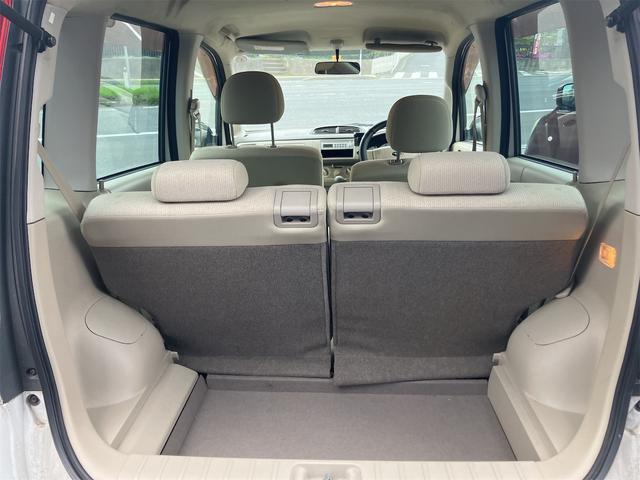 ステラ Ｌ　４ＷＤ　キーレスエントリー　ベンチシート　ＣＶＴ　盗難防止システム　ＣＤ　アルミホイール　衝突安全ボディ　エアコン　パワーステアリング　パワーウィンドウ（19枚目）