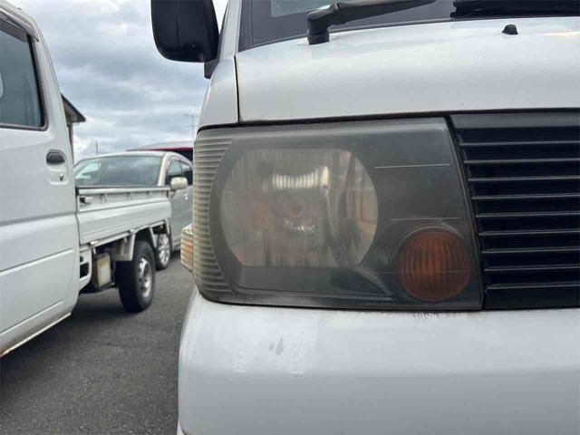 クリッパートラック 　４ＷＤ　ＭＴ　エアコン　運転席エアバッグ　カセット（16枚目）
