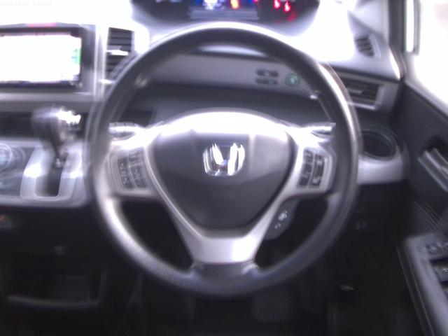 フリードハイブリッド ジャストセレクション　ナビ　両側パワスライド　バックカメラ　ＥＴＣ　クルーズコントロール（9枚目）