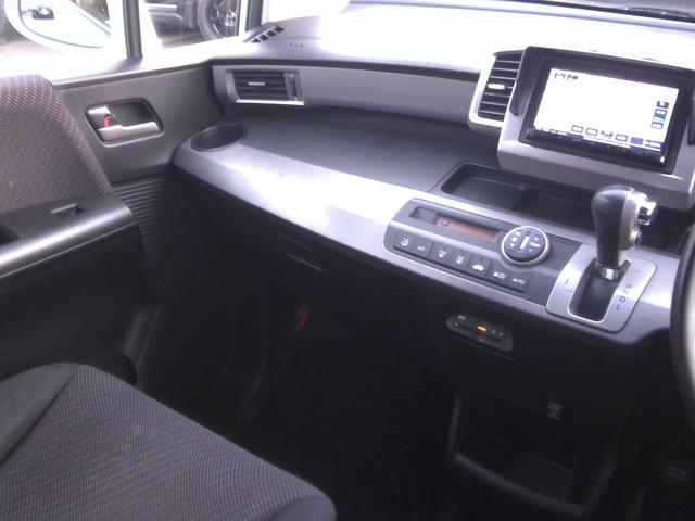 フリードハイブリッド ジャストセレクション　ナビ　両側パワスライド　バックカメラ　ＥＴＣ　クルーズコントロール（11枚目）