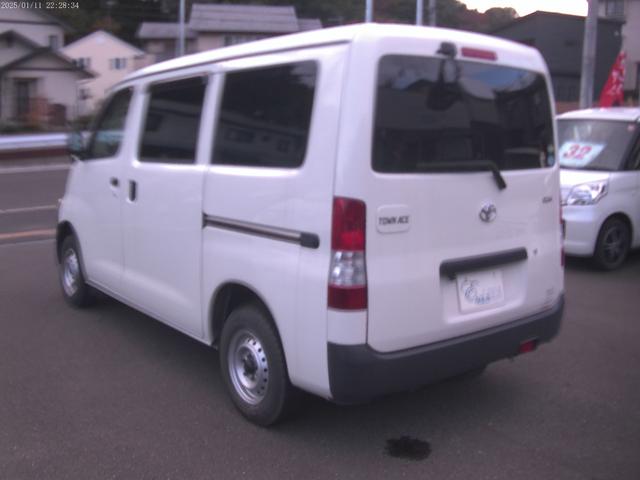 タウンエースバン 4WD ナビ バックカメラ ETC 集中ドアロック ドラレコ 切り替え4WD(7枚目)