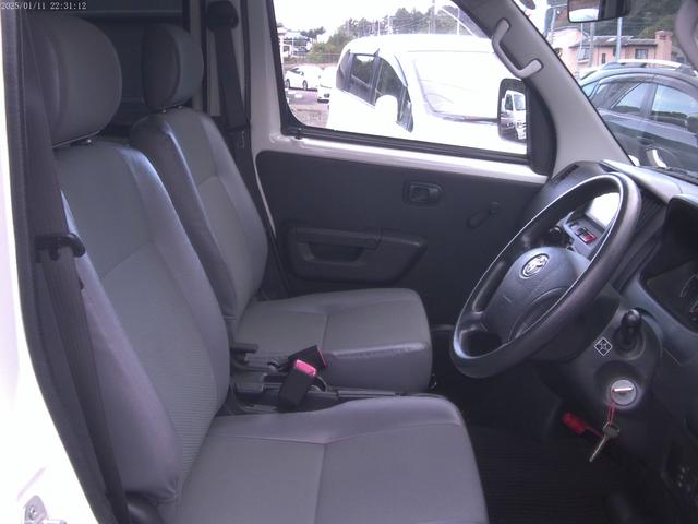 タウンエースバン 4WD ナビ バックカメラ ETC 集中ドアロック ドラレコ 切り替え4WD(15枚目)