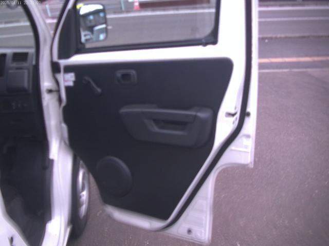 タウンエースバン 4WD ナビ バックカメラ ETC 集中ドアロック ドラレコ 切り替え4WD(17枚目)