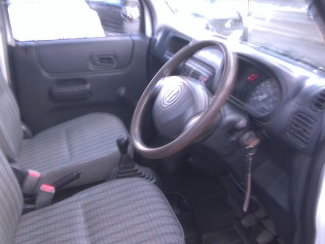 アクティトラック 　４ＷＤ　ダンプ　エアコン　パワステ（10枚目）