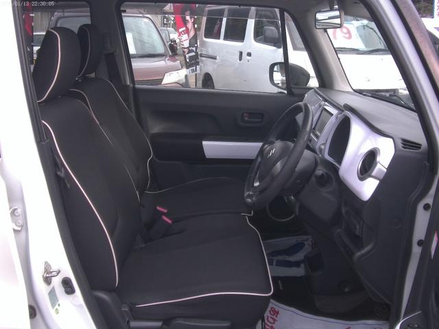 ハスラー Ｘ　４ＷＤ　ナビ　シートヒーター　プッシュスタート　セーフティサポート　２トーン　アイドリングストップ　フォグランプ　スタッドレスタイヤ（14枚目）