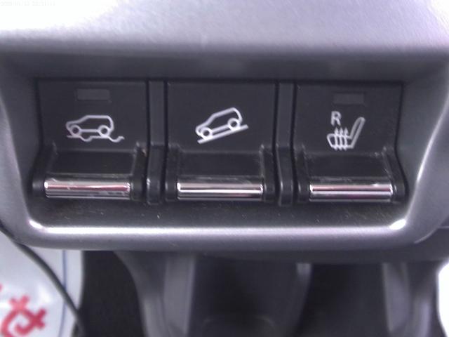 ハスラー Ｘ　４ＷＤ　ナビ　シートヒーター　プッシュスタート　セーフティサポート　２トーン　アイドリングストップ　フォグランプ　スタッドレスタイヤ（16枚目）