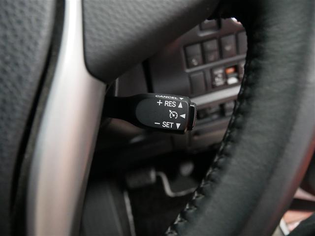 ノア Ｓｉ　ダブルバイビー　４ＷＤ　フルセグ　メモリーナビ　ＤＶＤ再生　後席モニター　バックカメラ　衝突被害軽減システム　ＥＴＣ　両側電動スライド　ＬＥＤヘッドランプ　ウオークスルー　乗車定員８人　３列シート（28枚目）