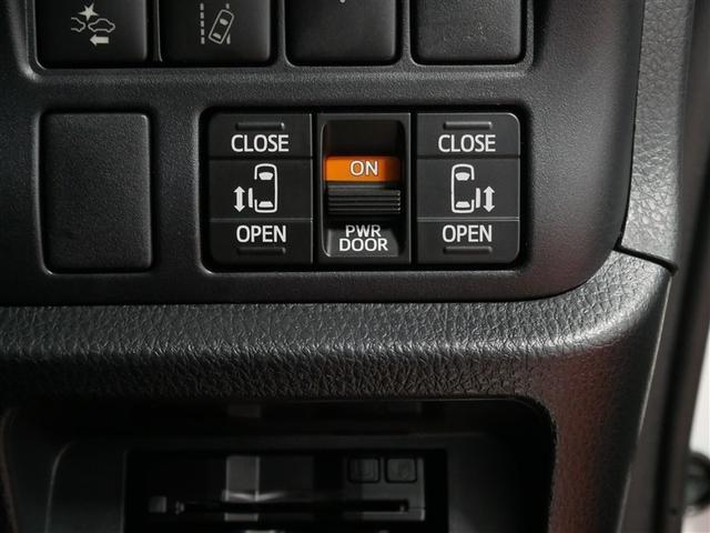 ノア Ｓｉ　ダブルバイビー　４ＷＤ　フルセグ　メモリーナビ　ＤＶＤ再生　後席モニター　バックカメラ　衝突被害軽減システム　ＥＴＣ　両側電動スライド　ＬＥＤヘッドランプ　ウオークスルー　乗車定員８人　３列シート（30枚目）