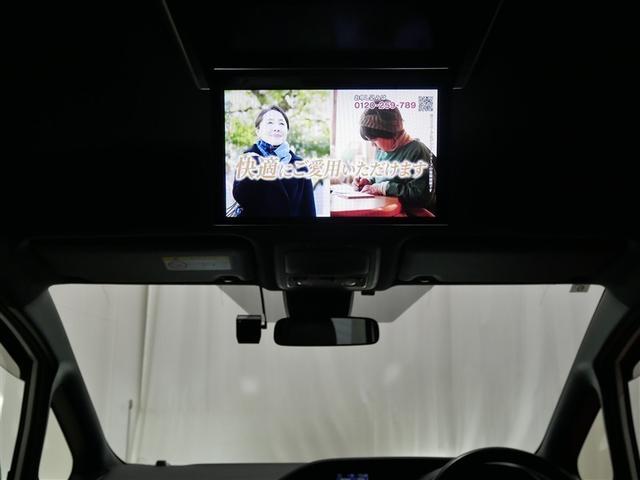 ノア Ｓｉ　ダブルバイビー　４ＷＤ　フルセグ　メモリーナビ　ＤＶＤ再生　後席モニター　バックカメラ　衝突被害軽減システム　ＥＴＣ　両側電動スライド　ＬＥＤヘッドランプ　ウオークスルー　乗車定員８人　３列シート（33枚目）