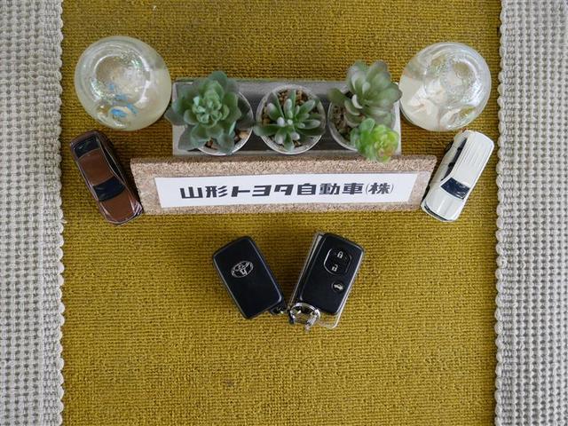 ８６ ＧＴリミテッド　フルセグ　メモリーナビ　ＤＶＤ再生　ミュージックプレイヤー接続可　バックカメラ　ＥＴＣ　ＨＩＤヘッドライト　フルエアロ　記録簿（23枚目）