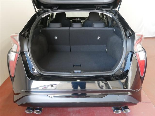 プリウス Ａ　４ＷＤ　フルセグ　メモリーナビ　ＤＶＤ再生　バックカメラ　衝突被害軽減システム　ＥＴＣ　ＬＥＤヘッドランプ　ワンオーナー　フルエアロ（7枚目）