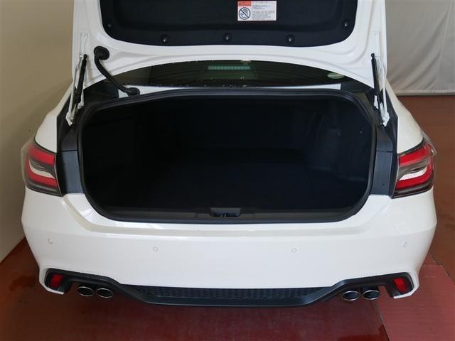 クラウンハイブリッド ＲＳ　Ｆｏｕｒ　リミテッド　革シート　４ＷＤ　フルセグ　メモリーナビ　ＤＶＤ再生　ミュージックプレイヤー接続可　バックカメラ　衝突被害軽減システム　ＥＴＣ　ＬＥＤヘッドランプ（7枚目）