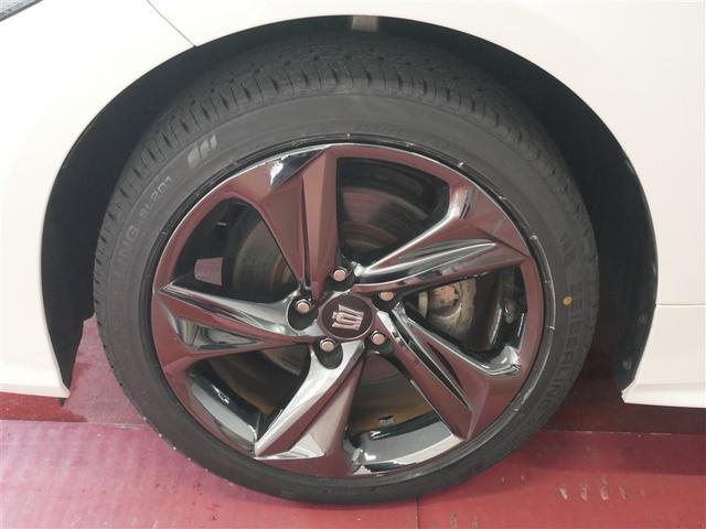 クラウンハイブリッド ＲＳ　Ｆｏｕｒ　リミテッド　革シート　４ＷＤ　フルセグ　メモリーナビ　ＤＶＤ再生　ミュージックプレイヤー接続可　バックカメラ　衝突被害軽減システム　ＥＴＣ　ＬＥＤヘッドランプ（13枚目）