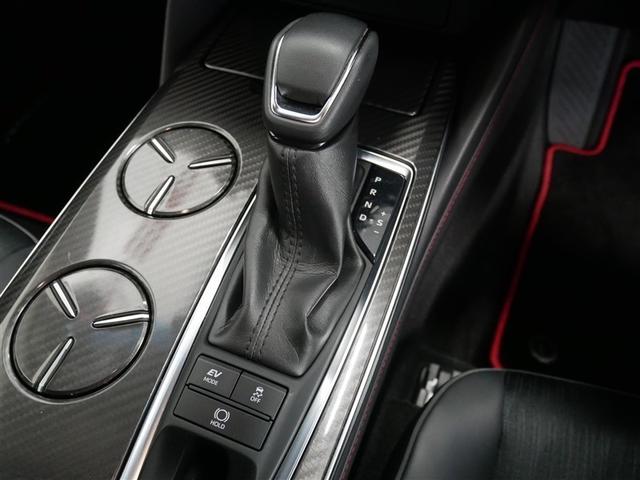 クラウンハイブリッド ＲＳ　Ｆｏｕｒ　リミテッド　革シート　４ＷＤ　フルセグ　メモリーナビ　ＤＶＤ再生　ミュージックプレイヤー接続可　バックカメラ　衝突被害軽減システム　ＥＴＣ　ＬＥＤヘッドランプ（26枚目）