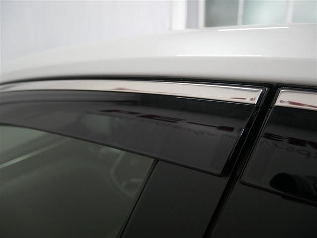 カムリ Ｇレザーパッケージ　４ＷＤ　フルセグ　メモリーナビ　ＤＶＤ再生　ミュージックプレイヤー接続可　バックカメラ　衝突被害軽減システム　ＥＴＣ　ＬＥＤヘッドランプ　ワンオーナー（10枚目）