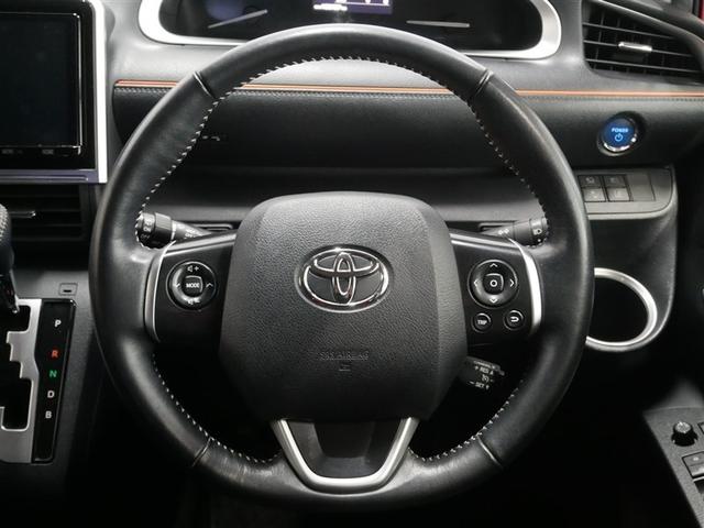 シエンタ ハイブリッドＧ　クエロ　フルセグ　メモリーナビ　ＤＶＤ再生　ミュージックプレイヤー接続可　バックカメラ　衝突被害軽減システム　ＥＴＣ　両側電動スライド　ＬＥＤヘッドランプ　ウオークスルー　乗車定員７人　３列シート（26枚目）