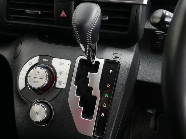 シエンタ ハイブリッドＧ　クエロ　フルセグ　メモリーナビ　ＤＶＤ再生　ミュージックプレイヤー接続可　バックカメラ　衝突被害軽減システム　ＥＴＣ　両側電動スライド　ＬＥＤヘッドランプ　ウオークスルー　乗車定員７人　３列シート（29枚目）