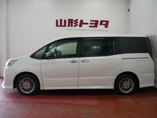 低燃費で環境にもやさしいハイブリッド車です。トヨタ専用診断機器でハイブリッドシステムを綿密に点検してあります！