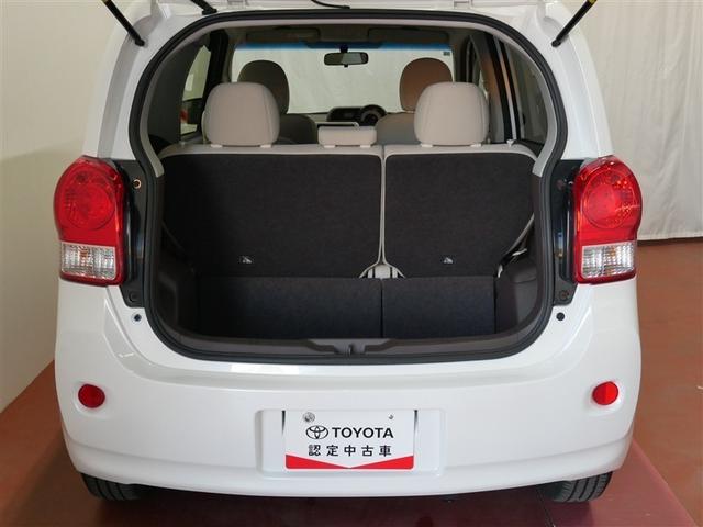 開口部の広いラゲージスペースは、荷物をラクラク積み込めます。