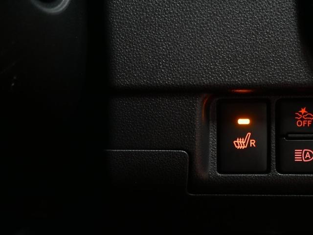 シートヒーター付きです。寒い日も快適なドライブが楽しめます♪