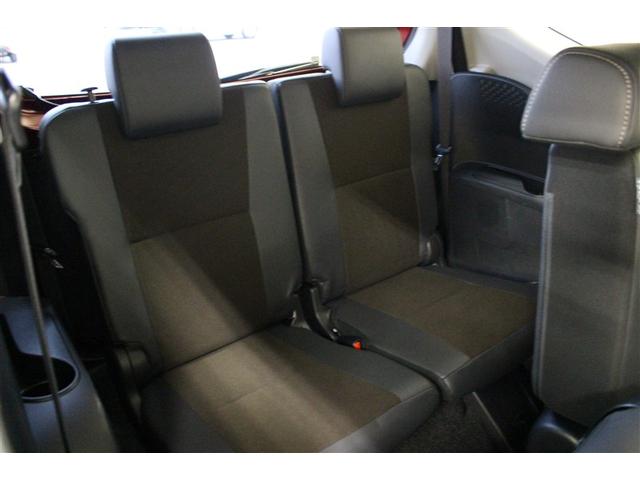 シエンタ Ｇ　クエロ　フルセグ　メモリーナビ　バックカメラ　衝突被害軽減システム　ＥＴＣ　両側電動スライド　ＬＥＤヘッドランプ　ウオークスルー　乗車定員７人　３列シート（24枚目）