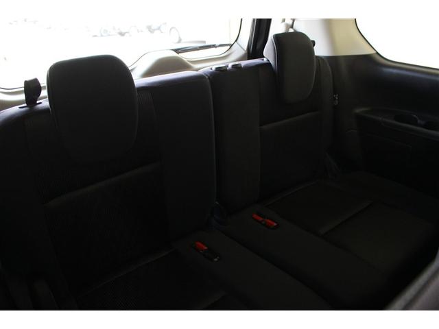 セレナ ハイウェイスター　プロパイロットエディション　４ＷＤ　フルセグ　メモリーナビ　ＤＶＤ再生　バックカメラ　衝突被害軽減システム　ＥＴＣ　両側電動スライド　ＬＥＤヘッドランプ　ウオークスルー　乗車定員８人　３列シート（22枚目）