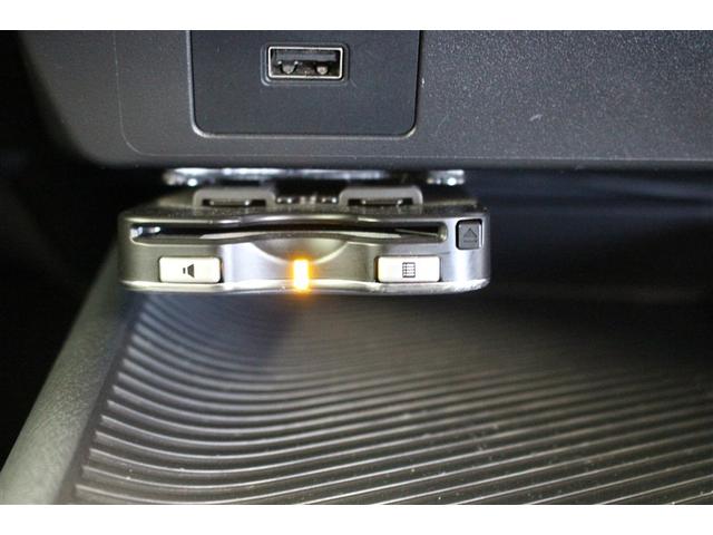 ノート Ｘ　フルセグ　メモリーナビ　ＤＶＤ再生　バックカメラ　衝突被害軽減システム　ＥＴＣ　ドラレコ　ＨＩＤヘッドライト　ワンオーナー（10枚目）