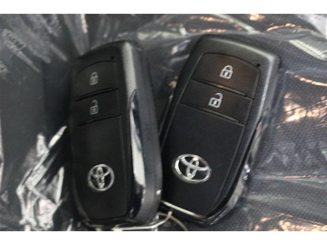 ヤリス Ｘ　ミュージックプレイヤー接続可　後席モニター　バックカメラ　衝突被害軽減システム　ＥＴＣ（6枚目）