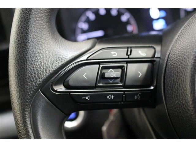 ヤリス Ｘ　ミュージックプレイヤー接続可　後席モニター　バックカメラ　衝突被害軽減システム　ＥＴＣ（18枚目）