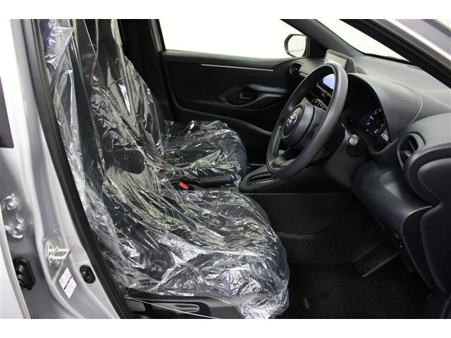 ヤリス Ｘ　ミュージックプレイヤー接続可　後席モニター　バックカメラ　衝突被害軽減システム　ＥＴＣ（21枚目）