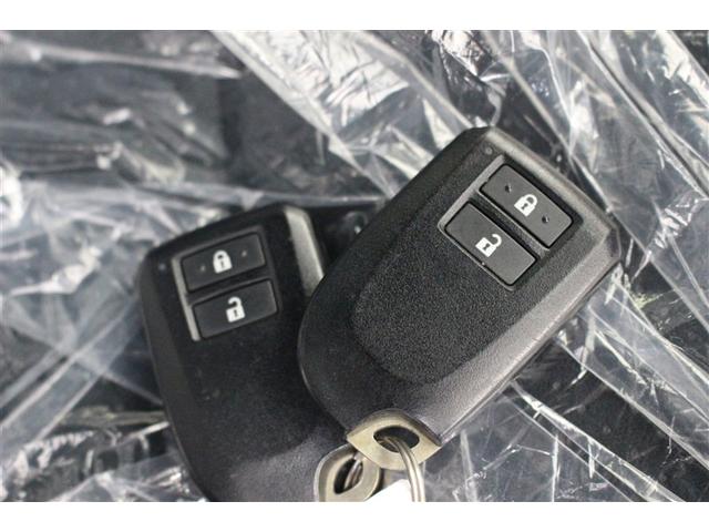 ハイエースバン スーパーＧＬ　ダークプライム　４ＷＤ　フルセグ　メモリーナビ　ＤＶＤ再生　バックカメラ　衝突被害軽減システム　ＥＴＣ　ＬＥＤヘッドランプ　ディーゼル（6枚目）