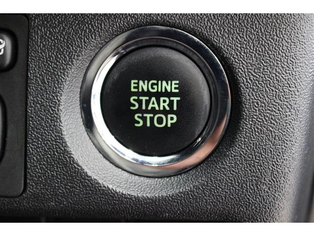 ハイエースバン スーパーＧＬ　ダークプライム　４ＷＤ　フルセグ　メモリーナビ　ＤＶＤ再生　バックカメラ　衝突被害軽減システム　ＥＴＣ　ＬＥＤヘッドランプ　ディーゼル（7枚目）