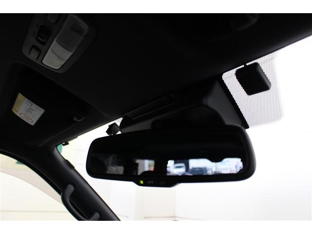 ハイエースバン スーパーＧＬ　ダークプライム　４ＷＤ　フルセグ　メモリーナビ　ＤＶＤ再生　バックカメラ　衝突被害軽減システム　ＥＴＣ　ＬＥＤヘッドランプ　ディーゼル（13枚目）