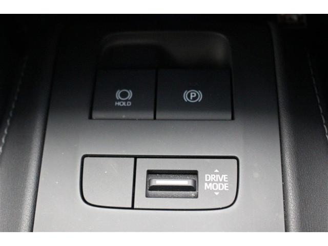 ハリアー Ｚ　レザーパッケージ　革シート　サンルーフ　ミュージックプレイヤー接続可　バックカメラ　衝突被害軽減システム　ＥＴＣ　ＬＥＤヘッドランプ　ワンオーナー　フルエアロ（19枚目）