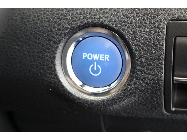 ハリアーハイブリッド プログレス　メタル　アンド　レザーパッケージ　革シート　４ＷＤ　フルセグ　メモリーナビ　ＤＶＤ再生　バックカメラ　衝突被害軽減システム　ＥＴＣ　ＬＥＤヘッドランプ　ワンオーナー（7枚目）