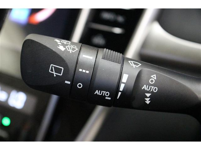 ハリアーハイブリッド プログレス　メタル　アンド　レザーパッケージ　革シート　４ＷＤ　フルセグ　メモリーナビ　ＤＶＤ再生　バックカメラ　衝突被害軽減システム　ＥＴＣ　ＬＥＤヘッドランプ　ワンオーナー（12枚目）