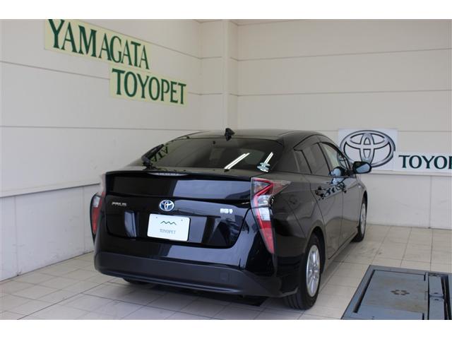 プリウス Ｓ　フルセグ　メモリーナビ　バックカメラ　ＬＥＤヘッドランプ　ワンオーナー（3枚目）