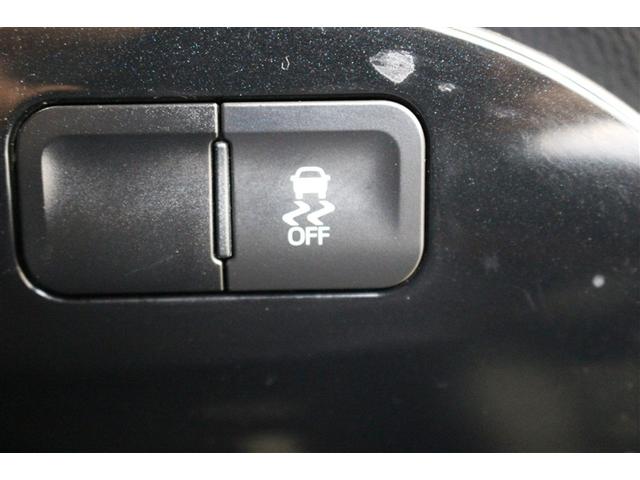 プリウス Ｓ　フルセグ　メモリーナビ　バックカメラ　ＬＥＤヘッドランプ　ワンオーナー（8枚目）