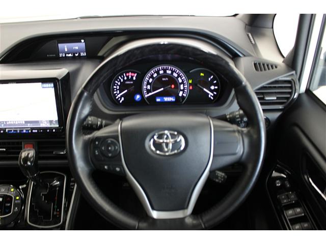 エスクァイア Ｇｉ　４ＷＤ　フルセグ　メモリーナビ　ＤＶＤ再生　後席モニター　バックカメラ　衝突被害軽減システム　ＥＴＣ　両側電動スライド　ＬＥＤヘッドランプ　乗車定員７人　３列シート　ワンオーナー　アイドリングストップ（24枚目）