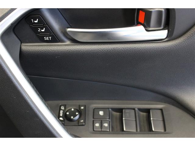 ＲＡＶ４ Ｇ　４ＷＤ　フルセグ　メモリーナビ　ＤＶＤ再生　バックカメラ　衝突被害軽減システム　ＥＴＣ　ＬＥＤヘッドランプ　ワンオーナー（5枚目）