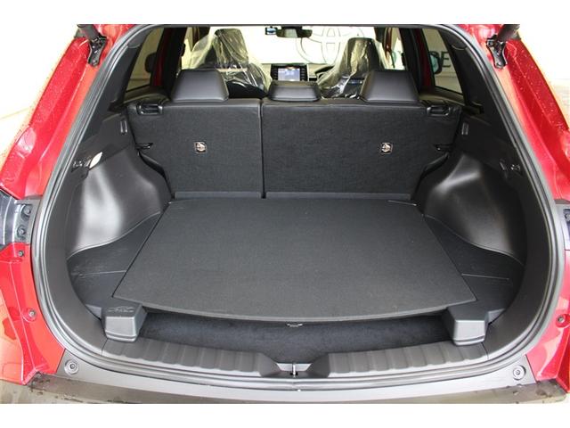 カローラクロス ハイブリッド　Ｚ　サンルーフ　４ＷＤ　ＤＶＤ再生　ミュージックプレイヤー接続可　バックカメラ　衝突被害軽減システム　ＥＴＣ　ＬＥＤヘッドランプ　ワンオーナー（28枚目）